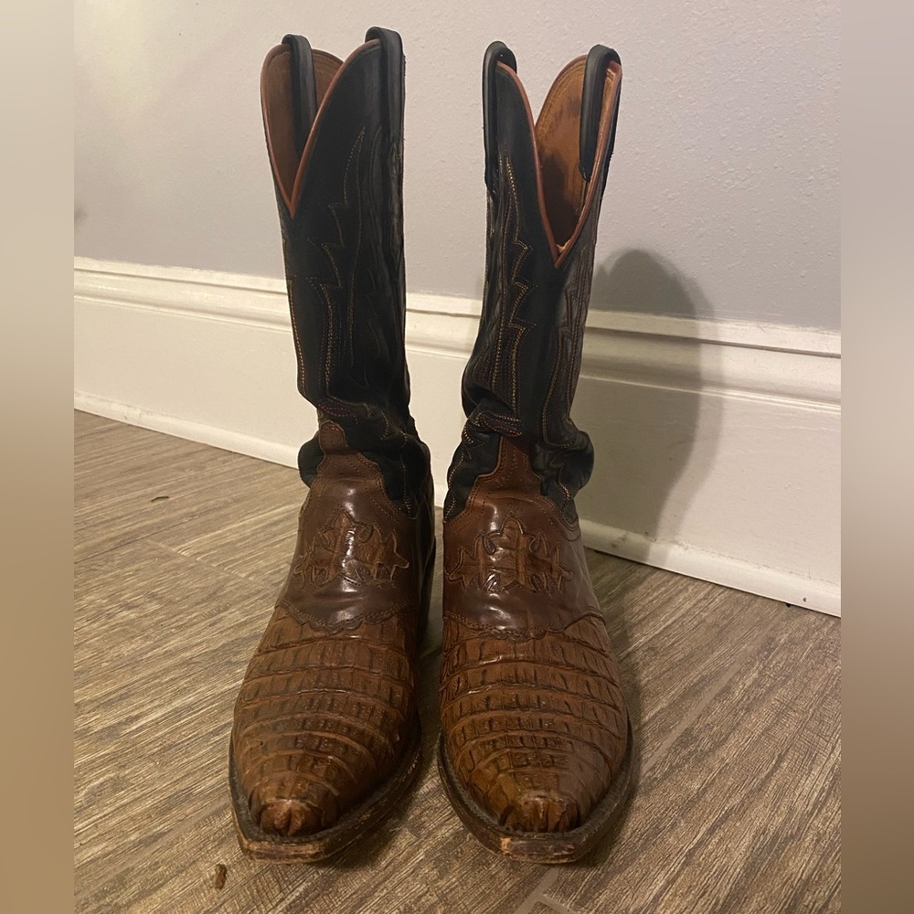Women’s Lucchese boots 9.5
